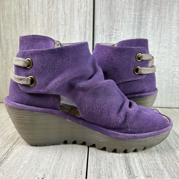 Fly London Yema Amethyst Purple Suede Platform Wedge Open Toe Shoe Womens Size 7 - Picture 2 of 10